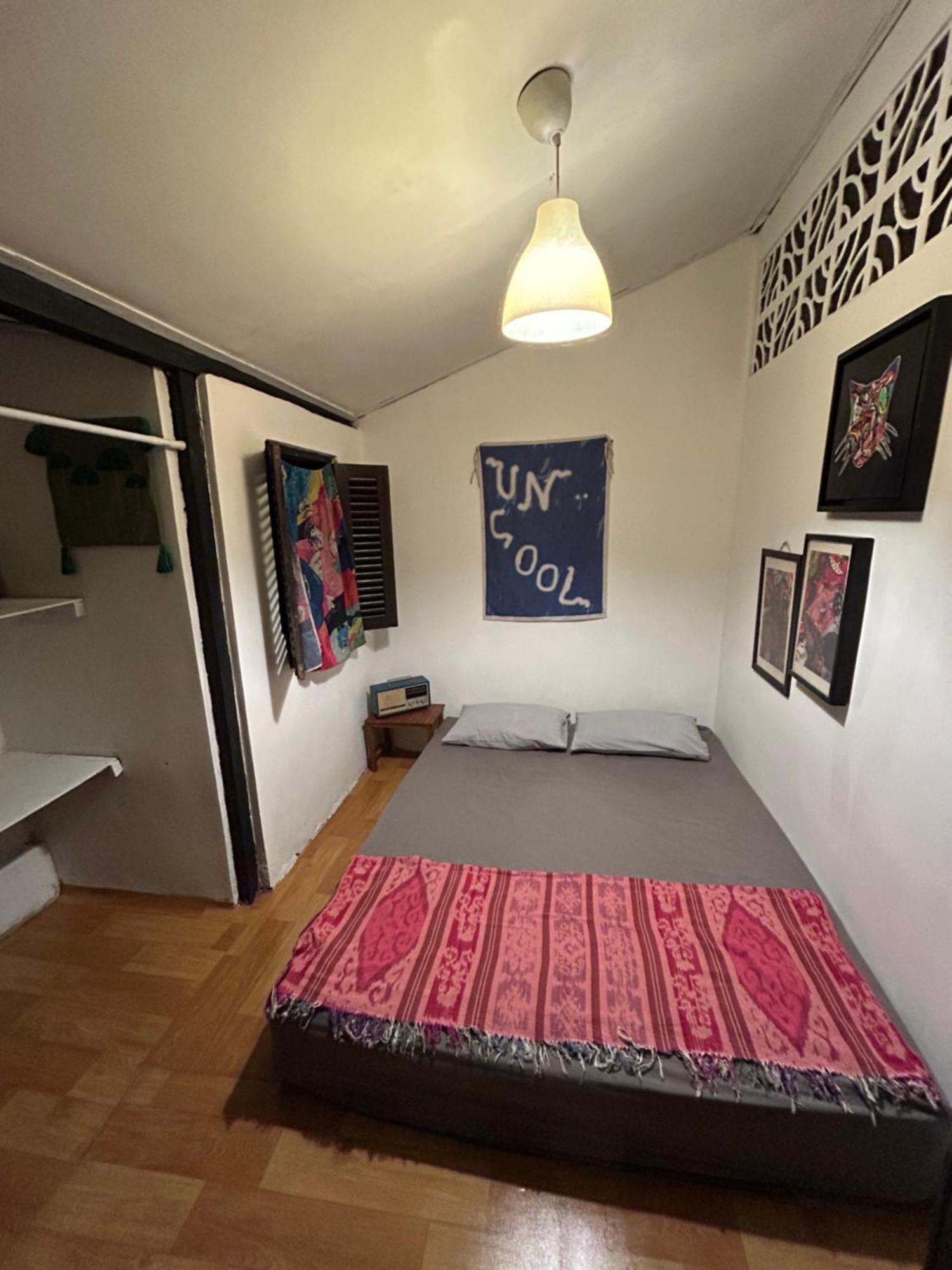 Losmanos Hostel 요그야카르타 외부 사진